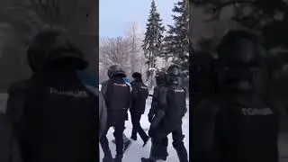 Говорят что сильные не плачут...