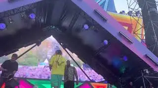 6ix9ine Gets Naked On Stage #short