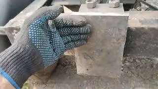 самодельный минипогрузчик. Смонтировал основание экскаватора.