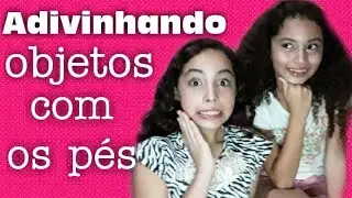 tato com os pes...