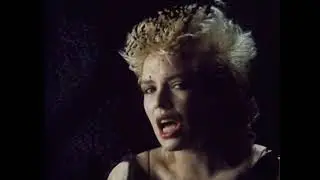 Kim Wilde - Dancing in the Dark (Official Music Video)
