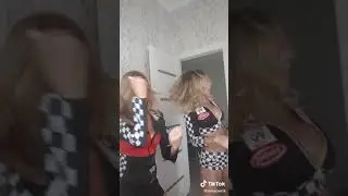 Близняшки симпотяшки