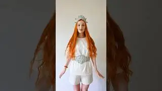 Как себя помню, всегда что-то мастерила. И сейчас перешло в профессиональное - авангардные изделия.)