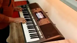 Les Champs Elysées - Yamaha PSR S770