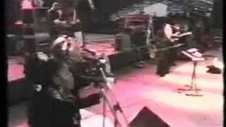 Howard Jones - Don't Want To Fight Anymore - Live (Excerpt)