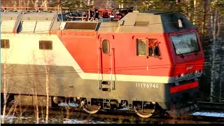 «НА ЗАКАТЕ» Наливной поезд Электровоз  2ЭС6-093 «Синара»
