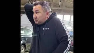 блондинка на СТО