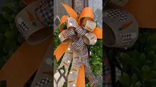 How to tie a bow for your spring wreath / Ramon At Home
