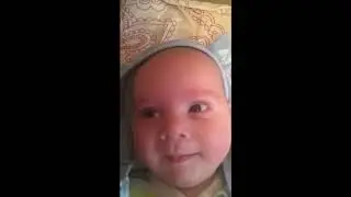Гордей улыбается
