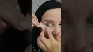 Наносим тени без кисти👍 #обзор #топ #макияж #ЛюдмилаЧерпакова #тенидлявек