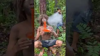 Survival Skills: SIMPLE but very USEFUL #survival #bushcraft #useful #camping #outdoors #shorts