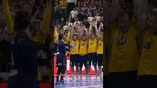 Reactions to Prandi's INSANE goal!!😱☄️ 