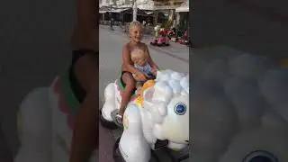 Как мы с братиком катались на барашке