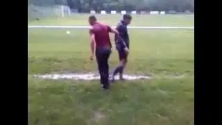 Ржала до смерти.D