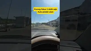 Bahaya! Jalan tanpa Pembatas di Pantai Utara #jalanberbahaya #jalantanpapembatas  #nyetirmobil