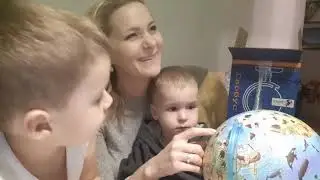 Дети впервые видят ГЛОБУС