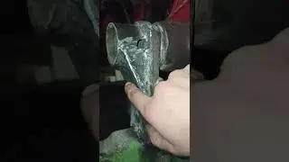 ХТЗ т 25, гур и усиленная передняя балка.