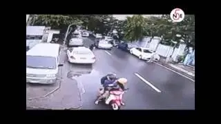 Police binaril ang 3 suspek/holdaper (CCTV) philippines 2016