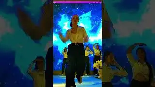 Runway Michael Jackson, teen model Violetta 