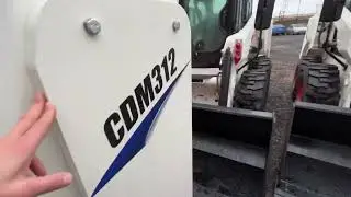 Обзор мини погрузчика Lonking cdm312 на джойстиках в максимальной комплектации