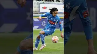 Можно вечно смотреть на 3 вещи: 💧 как течёт вода🔥 как горит огонь⚽️ как Джавад работает с мячом