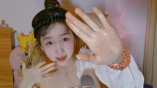 ASMR Spit Painting U🤗 | Fabric Sounds | Lotion Sounds