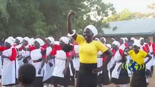 Youth MAMA performing at Christmas Carol