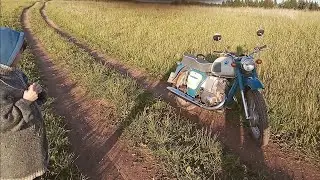 Маленькие покатушки с младшим внуком(извините за косяк при сьемке).