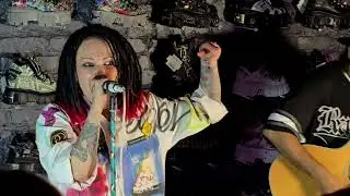 Nuki  - Зомби-зомби / Дария Ставрович Нуки