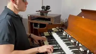 Ранковий чай. Автор та виконавець Сергій Ковальов.