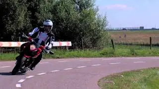 Motortest: MV Agusta Rivale | 2014