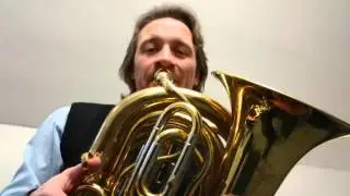 Bill Bailey - Tornister tuba