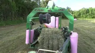 Bale wrapping with John Deere 6430 Autopower and McHale 998 Square balewrapper.