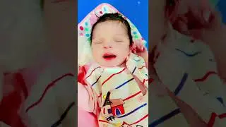 Newborn baby stomach wash afterbirth/Newborn baby deliver with meconium aspirate