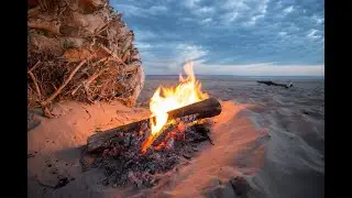 😴Sonido de Fogata a la orilla del mar🔥🌊 - relajación - para dormir. Fondo negro al minuto 10.