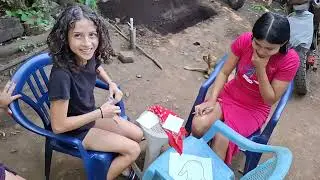 Encuentra el número con las chicas 😉