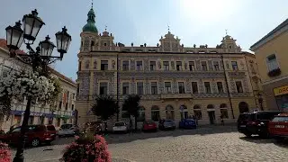 I really like this building in Písek, it has beautiful artwork on it | Česká Pohádka