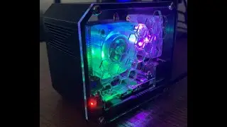 Super Cool Raspberry Pi Desktop Case!!