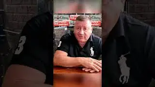 Анекдот про дверь в туалете