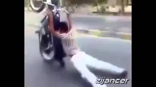 Jos jedan ludak na motor