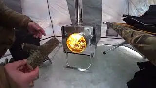 Зимняя рыбалка в палатке.
