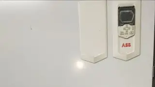 الصيانة الدورية لمغير السرعة من شركة ABB  ACS 880