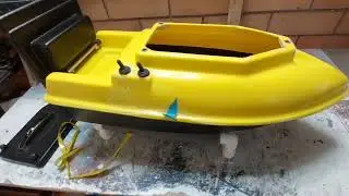 прикормочный кораблик Дилан мл. для рыбалки.