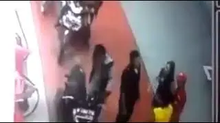 Ogah Antre di SPBU, Ibu Ibu Ini Tampar Petugas 3 Kali