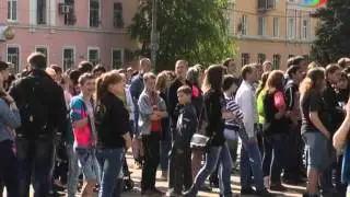 Юлия Чичерина на рок концерте в Харцызске.