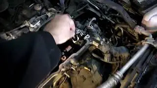 СНЯТИЯ ГБЦ. Nissan Avenir.