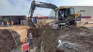 Máy xúc VolVo ép cọc tre Truck máy xúc, cần cẩu, ô tô tải