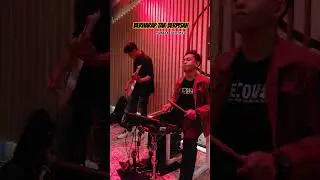 Berharap Tak Berbisah