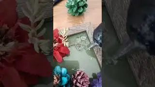 панно из шишек 