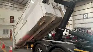 solor compactor Loading #esn#compactors#working#skills#Operator#viral#youtube#subscribe